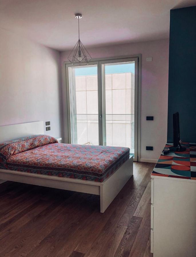 Casa Rita Apartment เบรเชีย ภายนอก รูปภาพ